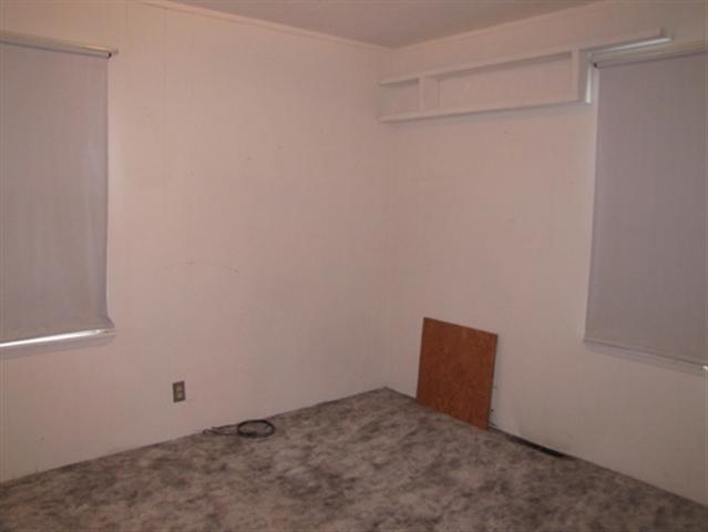 57 E Everett Ave - Photo 5