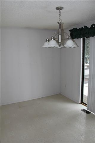 11811 N Monroe Ct - Photo 9
