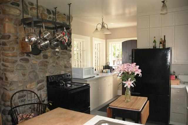 102 W 5th - Photo 11