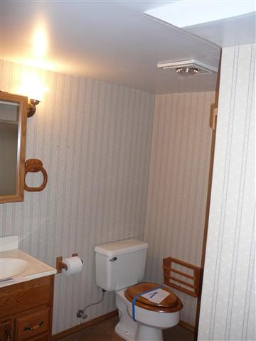 2211 E 49th Ave - Photo 13