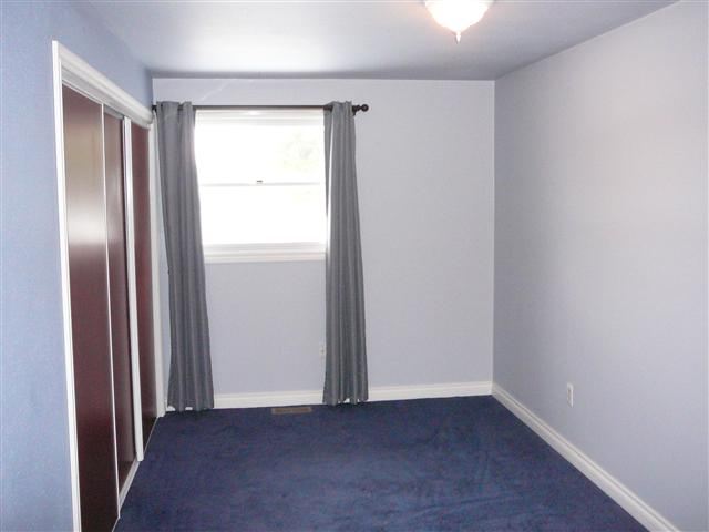 2211 E 49th Ave - Photo 8