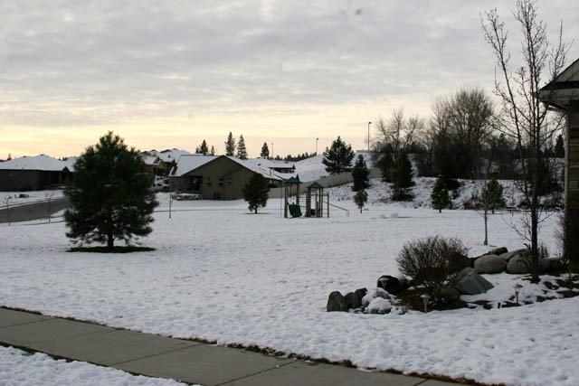 1406 N River Ridge - Photo 18