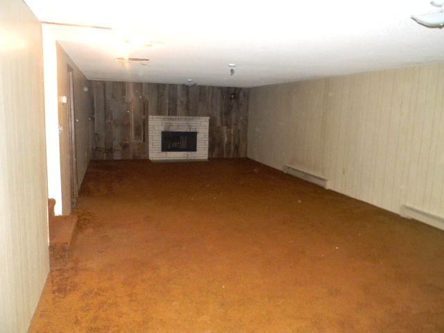 909 E Brentwood Dr - Photo 11