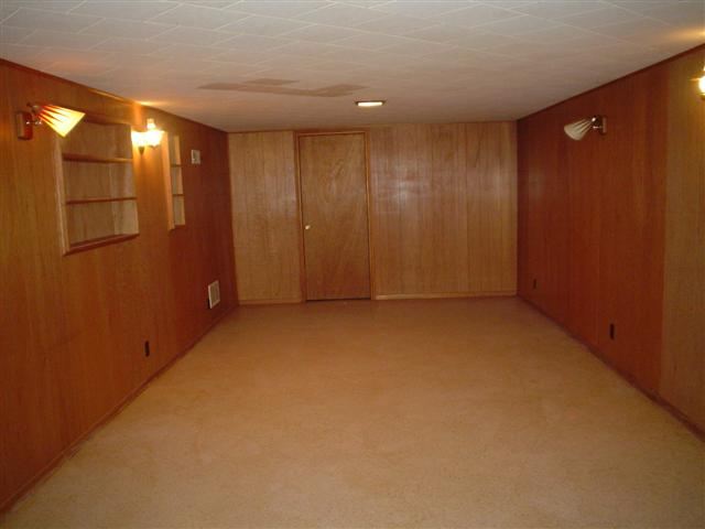 1310 W Wedgewood - Photo 10