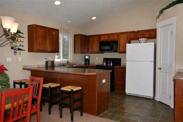 5521 N Colton Ln - Photo 3