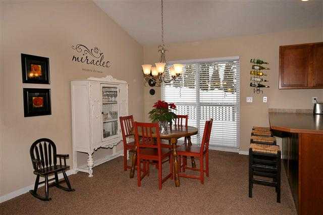 5521 N Colton Ln - Photo 4