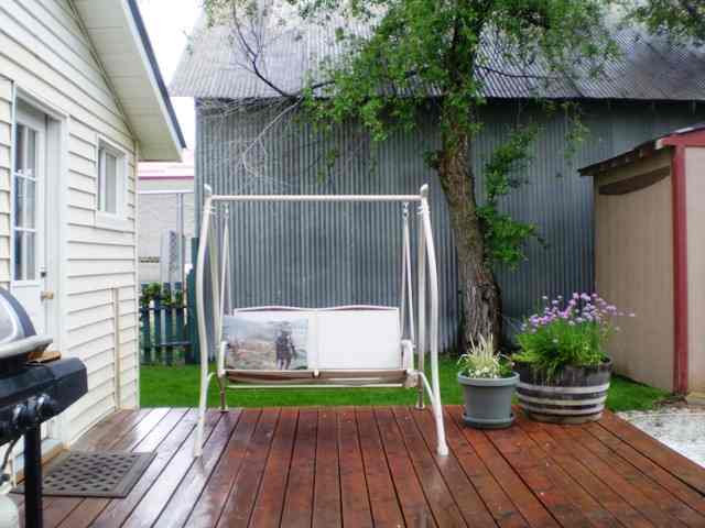309 W Main St - Photo 4