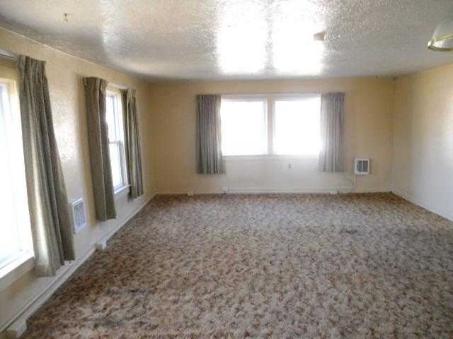 705 W Robert Ave - Photo 9