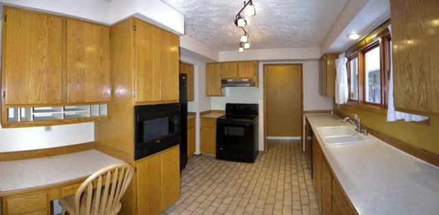 11813 N Hemlock St - Photo 4