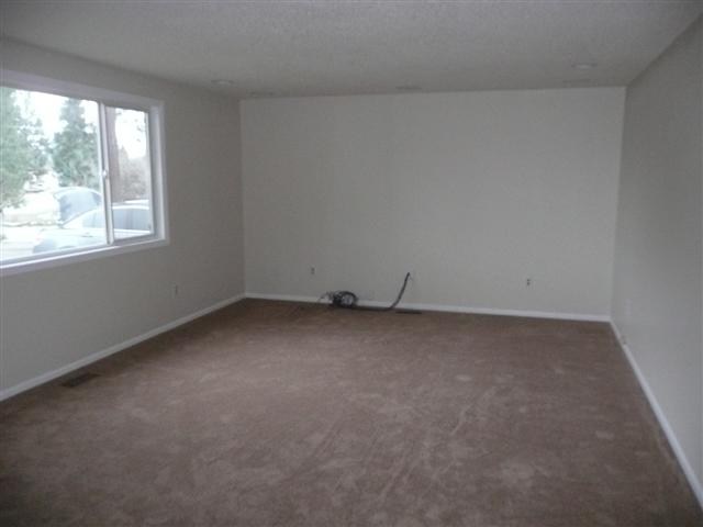 1008 S Oberlin Rd - Photo 3