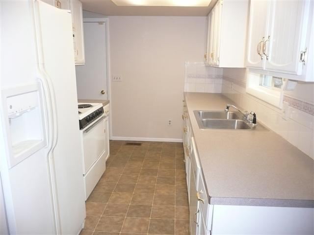 1008 S Oberlin Rd - Photo 4