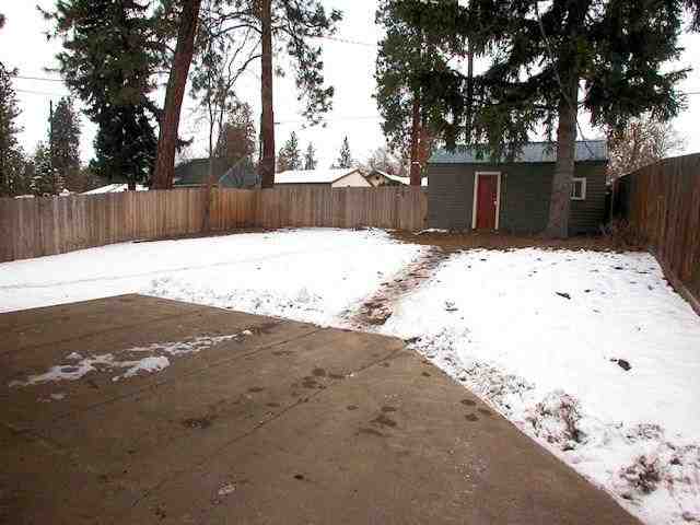 2618 W Courtland Ave - Photo 17