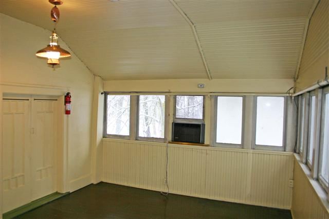 1122 S Browne St - Photo 17