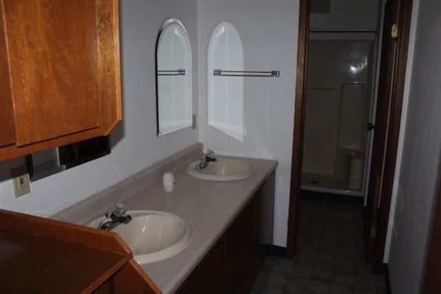 25 W Denison Chattaroy Rd - Photo 16