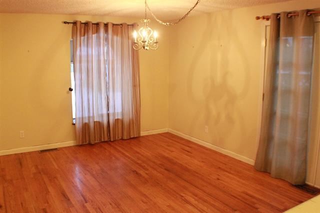 5718 N Washington - Photo 3