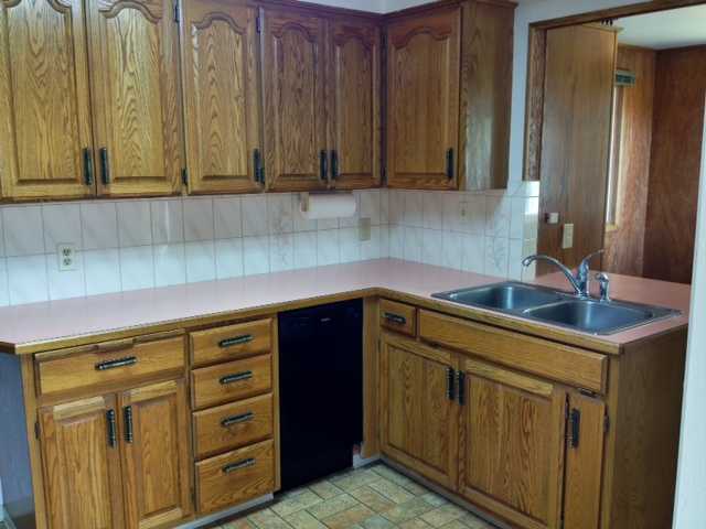 2604 W Heroy - Photo 3