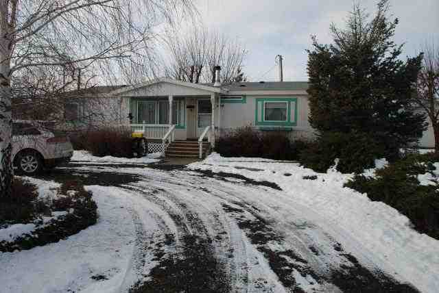 407 E Alder