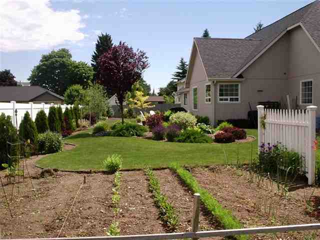 1116 N Blake - Photo 8