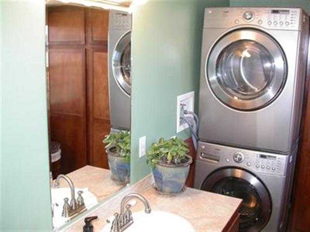 6309 S Assembly St - Photo 5