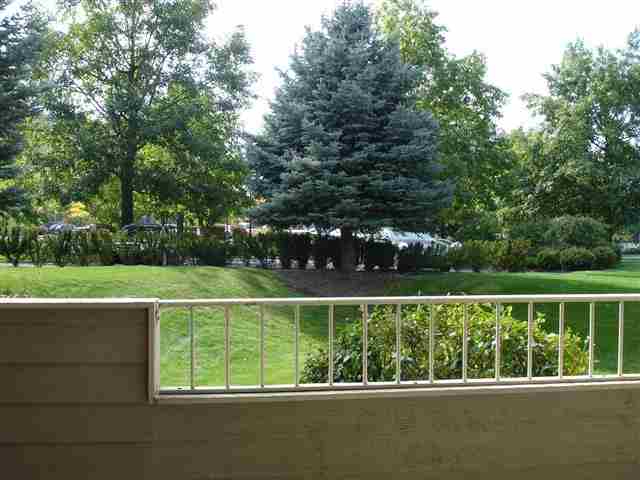 639 N Riverpoint Blvd - Photo 17