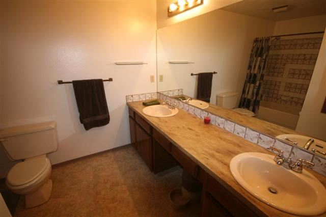 713 E Glencrest Dr - Photo 8