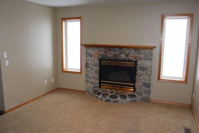 2320 W Strong Rd - Photo 4