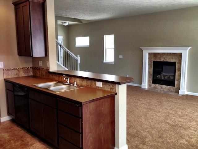 913 E Bonnie Lynn Lane - Photo 7