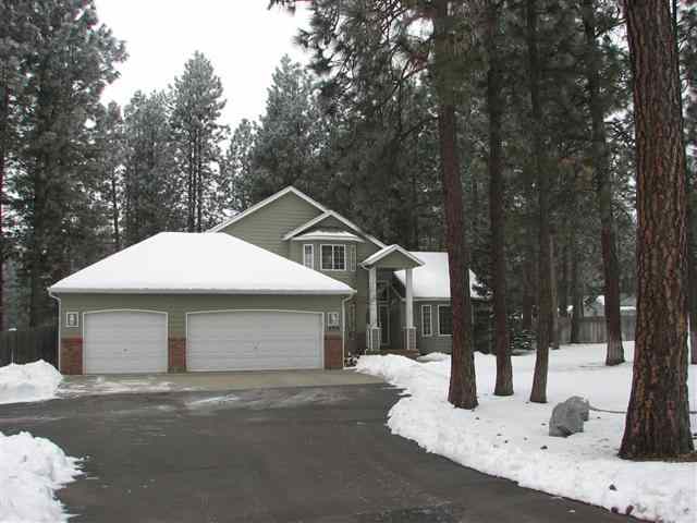 12719 W Greenfield Rd - Photo 2