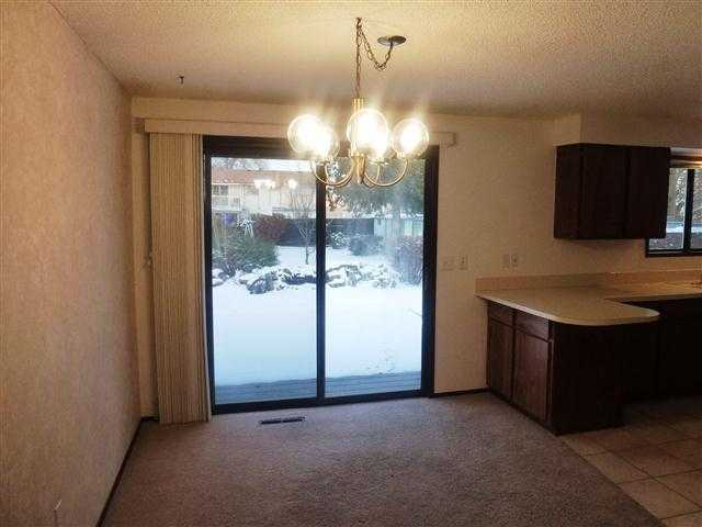 1816 N Balfour Rd - Photo 4