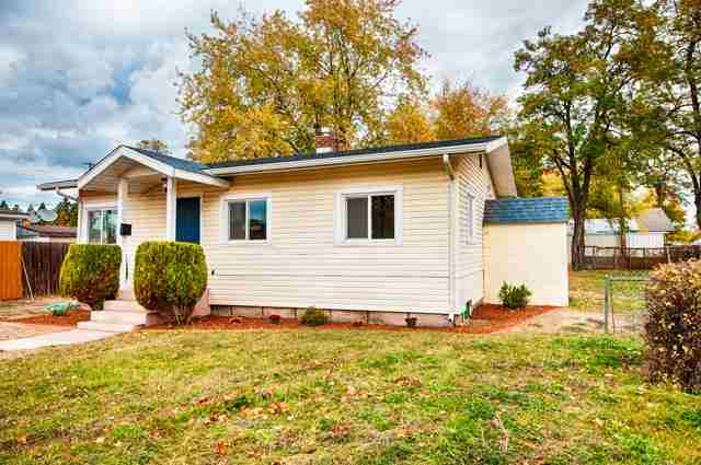 1107 E Nebraska - Photo 2