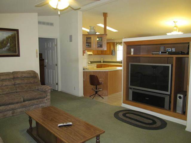 40017 N SHERMAN Rd - Photo 4