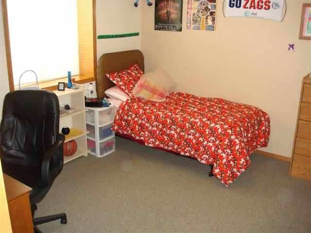 704 E Kilgore Rd - Photo 10