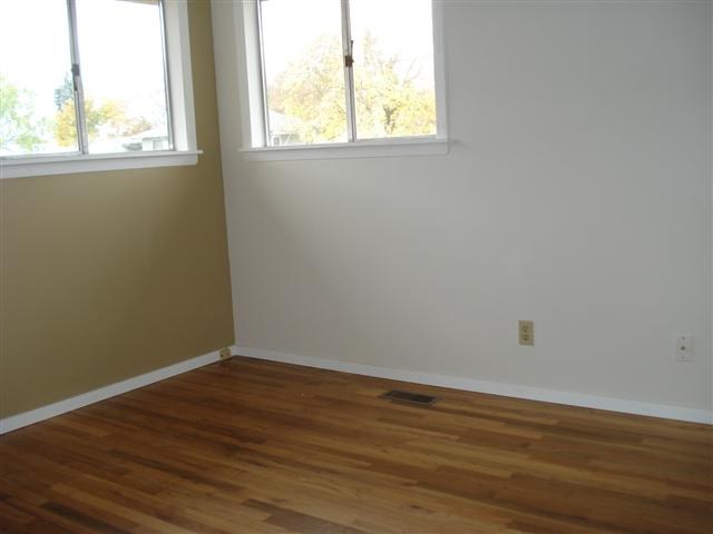 3813 E MARIETTA Ave - Photo 9
