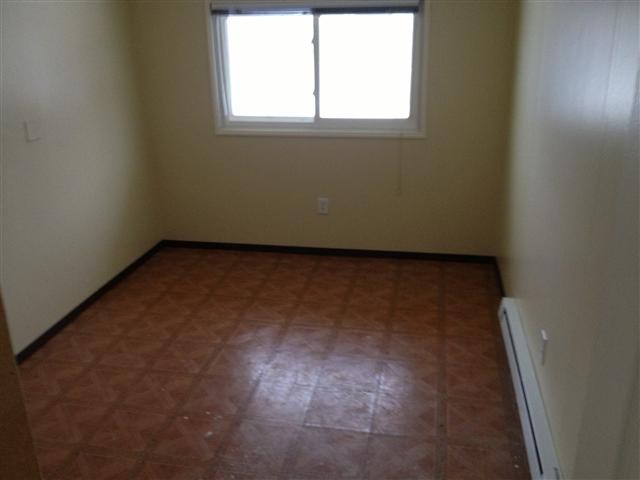 14307 E 12th Ave - Photo 8