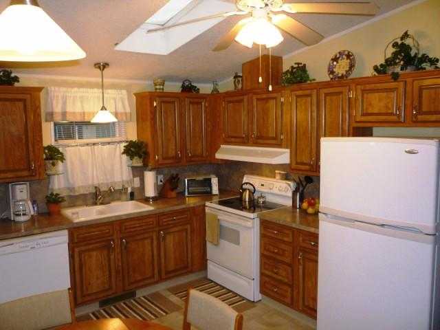 6805 N Crestline St #12 - Photo 4