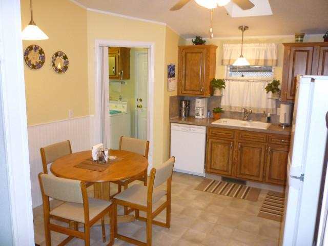 6805 N Crestline St #12 - Photo 8