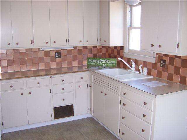 110 W Cleveland Ave - Photo 3