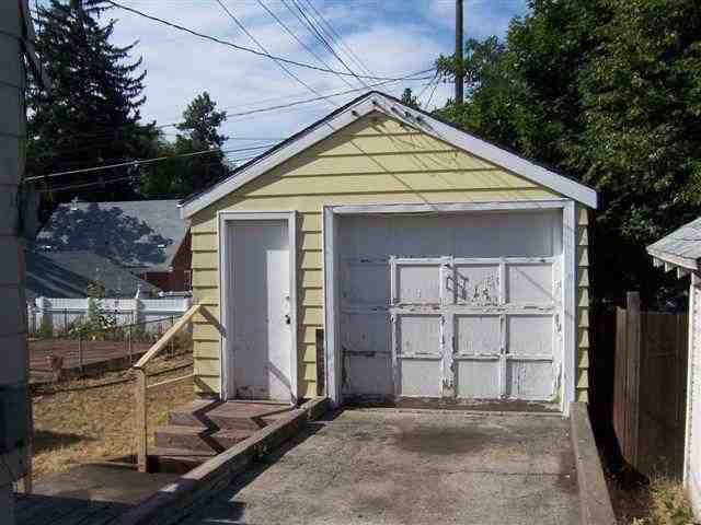 110 W Cleveland Ave - Photo 9