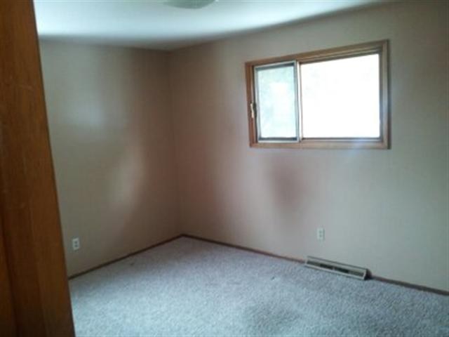 11401 E 7th Ave - Photo 13
