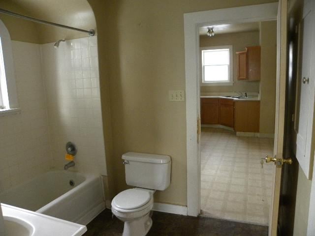 320 College Ave - Photo 6