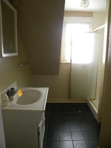 320 College Ave - Photo 10