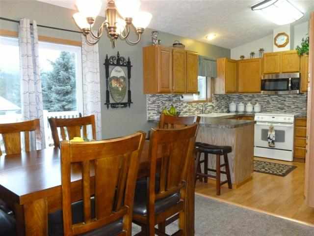 108 E Wynot - Photo 5