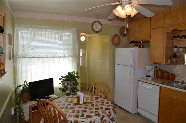 3728 E Fairview Ave - Photo 3