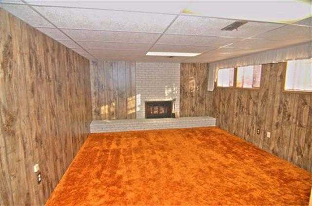 2918 W Woodside Ave - Photo 11