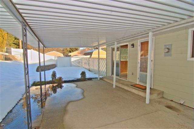 2918 W Woodside Ave - Photo 17