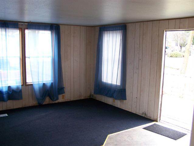 520 S Carnahan - Photo 3