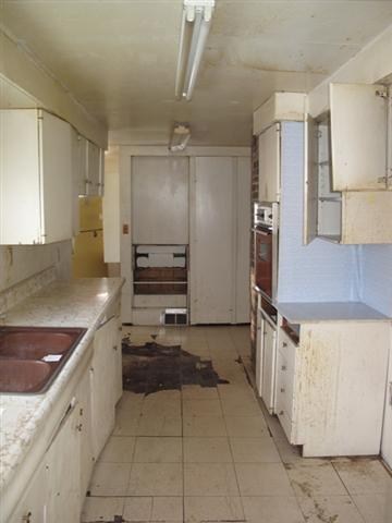205 W Spokane Ave - Photo 3