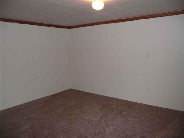1227 E Courtland Ave - Photo 10