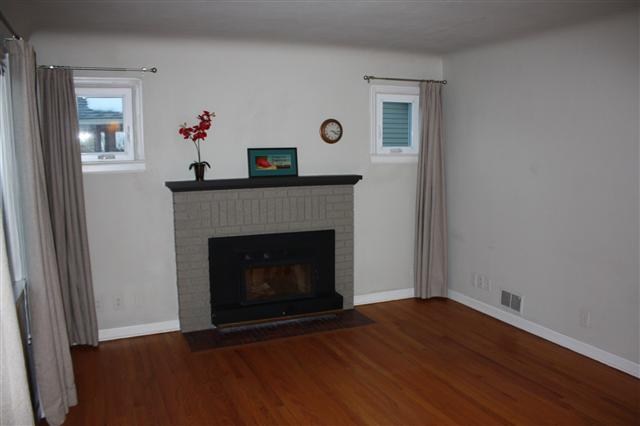 1018 E 33rd - Photo 3