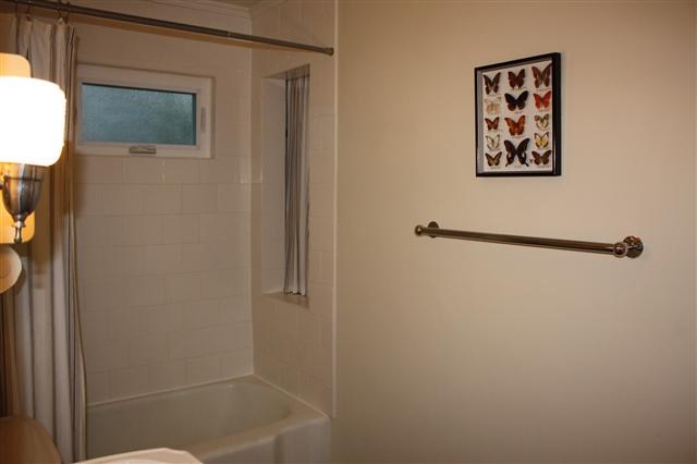 1018 E 33rd - Photo 6